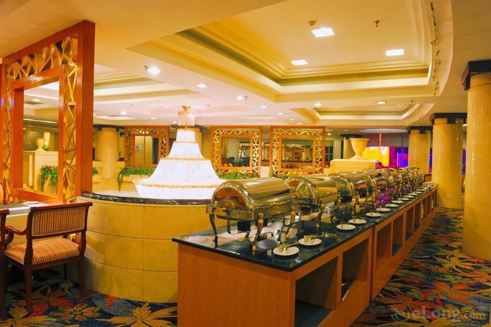 فندق Crown ووهان المظهر الخارجي الصورة